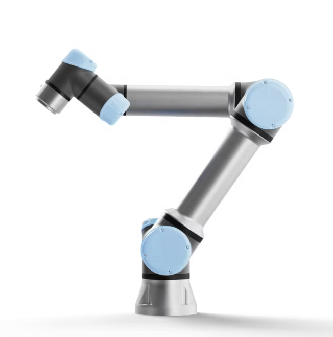 UR7e 6-Axis Universal Robot Engine 7.5kg Payload Capacity 850mm Working ...