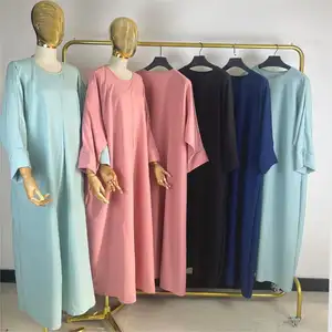 Bán buôn Dubai đơn giản khiêm tốn hồi giáo quần áo màu rắn thẳng bóng abaya ăn mặc cho phụ nữ sàn Chiều dài với túi