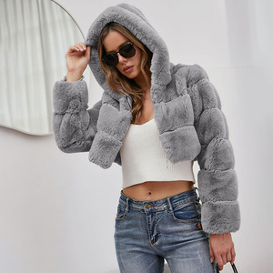 Vestes en fausse <span class=keywords><strong>fourrure</strong></span> grande taille pour femmes avec capuche manteaux courts en fausse <span class=keywords><strong>fourrure</strong></span> pour dames - Product Image 5
