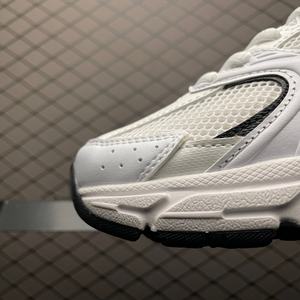 Zapatos deportivos casuales de lujo para hombre, tejido de malla, transpirables, zapatos deportivos para exteriores, estilo unisex para hombre y mujer - Product Image 3