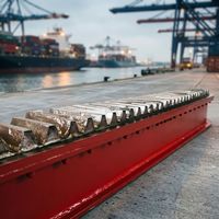 Support de grue portique forgé de précision usiné CNC pour pièces de grue portique robustes
