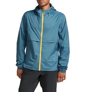 Service OEM, logo personnalisé, veste coupe-vent en polyester pour le sport et les activités de plein air, fermeture éclair sur le devant, poche, veste softshell imperméable pour femmes - Product Image 5