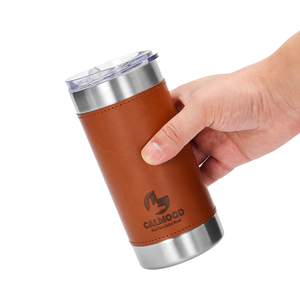 Geïsoleerde BPA-vrije dubbelwandige 20oz <span class=keywords><strong>tumbler</strong></span> van roestvrij staal, zwart, met rietje - Product Image 4