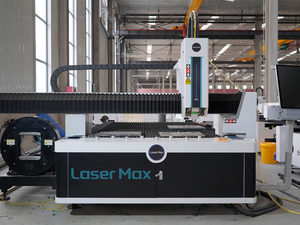 Máquina de Corte Láser de Fibra para Láminas y Tubos 1530, 3000W, para Placas Metálicas y Fabricación de Acero, Una Máquina que Soporta Ambos Tipos de Material - Product Image 2