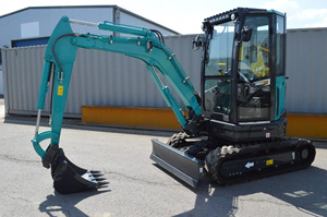 High Quality 2.5ton Mini Excavator 2500Kg Crawler Excavator SWE25UF With Ruber - Product Image 6