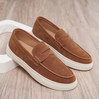 Mocassins décontractés de luxe pour hommes en cuir de vachette, antidérapants, à semelle épaisse, personnalisés, style marche, en daim