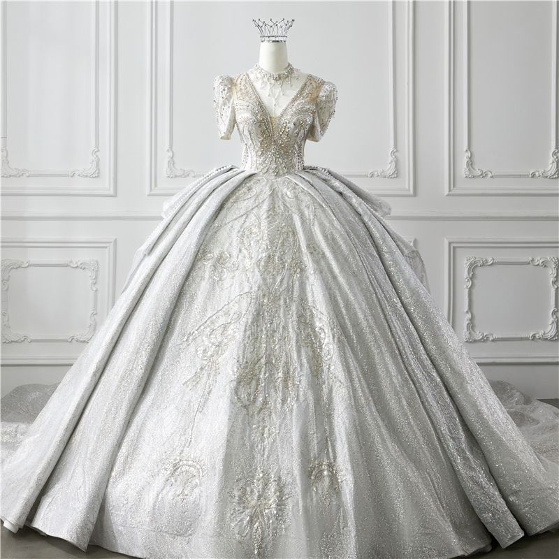 Silver Wedding Dresses Elegant Bridesmaid and Party Gowns