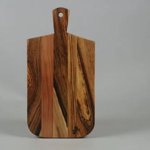 Planche à découper en bambou et bois, fabriquée à la main en Inde, avec poignée, pour la vente en gros. - Product Image 1