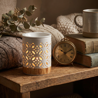 Brûleur d'huiles essentielles en céramique blanche de luxe, motif floral ajouré, support de bougie chauffe-plat, diffuseur de cire aromatique pour la décoration intérieure