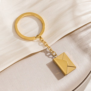 Porte-clés pendentif enveloppe ouvrable, en acier inoxydable, gravure laser DIY, pendentif polyvalent pour couple - Product Image 1
