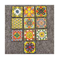 Carreaux de sol en céramique marocains peints à la main, résistants à l'usure et antidérapants, texture fleurs et plantes pour la décoration de cuisines et restaurants