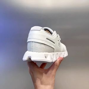 Scarpe da Corsa Designer Brand <span class=keywords><strong>Cloud</strong></span> <span class=keywords><strong>5</strong></span> Unisex, Sneakers Atletiche da Esterno con Fodera in Mesh, Allacciate, Scarpe Sportive da Camminata a Tripla Funzione - Product Image 3