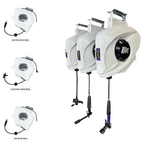 Carrete de Manguera Retráctil 3 en 1 (Agua/Aire/Eléctrico) Diseño Delfín - Sistema de Limpieza Comercial y Doméstica para Detallado Automotriz - Product Image 1