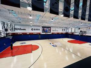 Suelo deportivo de Interior de alta calidad Merry Mars para baloncesto y bádminton para reavivar el tiempo, gimnasio y arenas deportivas - Product Image 3