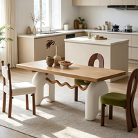 Table et chaises de salle à manger en bois massif style crème français moderne, couleur bois naturel, 8 places