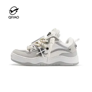 China Fabrikant Hoge Kwaliteit Skateboard Sneakers Platte Zool Ondersteuning Maatwerk Sneaker Groene Mannen Casual Schoenen