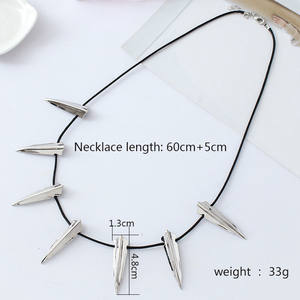 Collar de la Película Los <span class=keywords><strong>Vengadores</strong></span>: Pantera Negra, Rey de Wakanda, T'Challa, Collar Gargantilla Gótico para Hombre, 7 Garras - Product Image 3