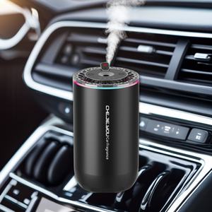 Diffuseur d'arômes portable pour voiture électrique et hôtel en plein air, rechargeable par type-C 5V, capacité <10ml, machine à parfum à capteur, noir - Product Image 1