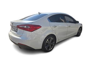 Kia K3 Sedán Usado, Empresa Profesional de Exportación de Autos de Corea, 300 Unidades Mensuales, Gasolina, Título Limpio, Tracción Delantera, Automático, Listo para Exportar - Product Image 5