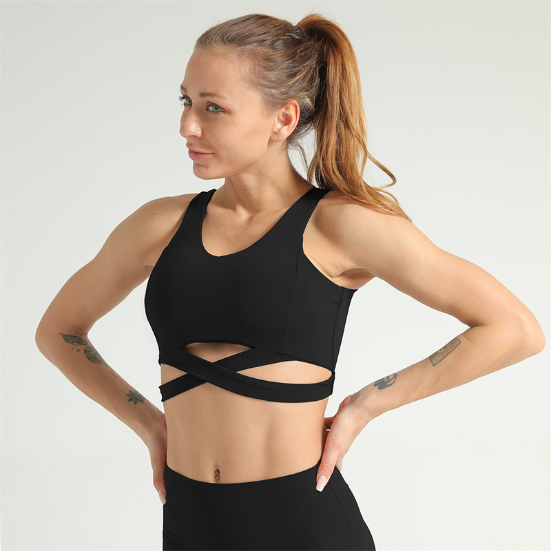 New arrived 5 colors Factory Wholesale Women Seamless Bandeau Strapless Girl Sexy Bra  Popular comfortable