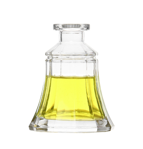 Unqie Thiết Kế Trong Suốt Mini Công Suất 50Ml Xe Làm Mát Không Khí Nhà Hương Thơm Tinh Dầu Reed Khuếch Tán Chai Cho Bán - Product Image 1