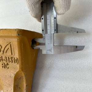 Piezas del tren de rodaje para excavadora R210-9, dientes de cucharón, diente 61Q6-31310 - Product Image 4