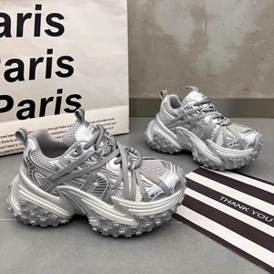 Pneumatici europei scarpe da papà con suola spessa 2025 primavera nuove scarpe sportive Casual traspiranti e versatili - Product Image 3