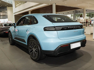 SUV Híbrido <span class=keywords><strong>Enchufable</strong></span> Compacto y Dinámico <span class=keywords><strong>Macan</strong></span> - Product Image 5