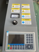 Machine de découpe laser CNC 1600*1000mm 1610 avec dispositif rotatif pour objets ronds, gravure et découpe de bouteilles en verre
