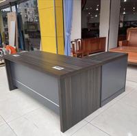 Venta caliente Precio de fábrica Muebles comerciales Mesa clásica simple Escritorio de Gerente de Oficina