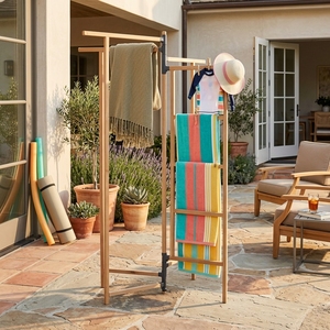Jerome Flatpack <b>hangers</b> combine sleek design and robust functionality, to efficiently organize your clothes in any space. - Product Image 2