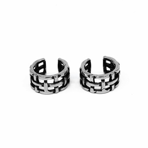 Boucle d'oreille personnalisée pour homme en acier inoxydable 316L, étanche, résistante au ternissement, motif treillis, clip d'oreille, cartilage, style punk minimaliste, cadeau - Product Image 5