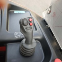 Chariot élévateur à ciseaux électrique pour rayonnages à double profondeur, hauteur de levage 10160 mm, compatible avec les palettes Euro, US et asiatiques