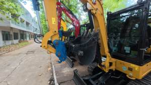 Escavatore CAT Caterpillar 303E Usato in Ottime Condizioni, Macchina Movimento Terra Originale Giapponese, Escavatore CAT da 3 Tonnellate in Vendita - Product Image 2