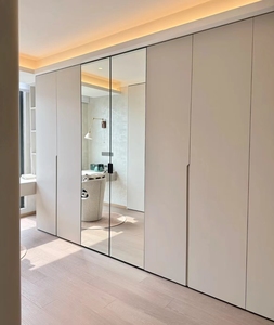 Modern <b>wardrobe</b> <b>storage</b> design suitable for bedroom hotel apartment - Product Image 1