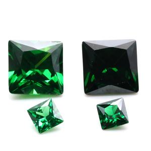 Beste Qualität Künstlicher Zirkon Spezielle grüne Farbe 2*2mm bis 12*12mm quadratisch geschnitten Lose synthetische Edelsteine Cz Stein Zirkonia - Product Image 3