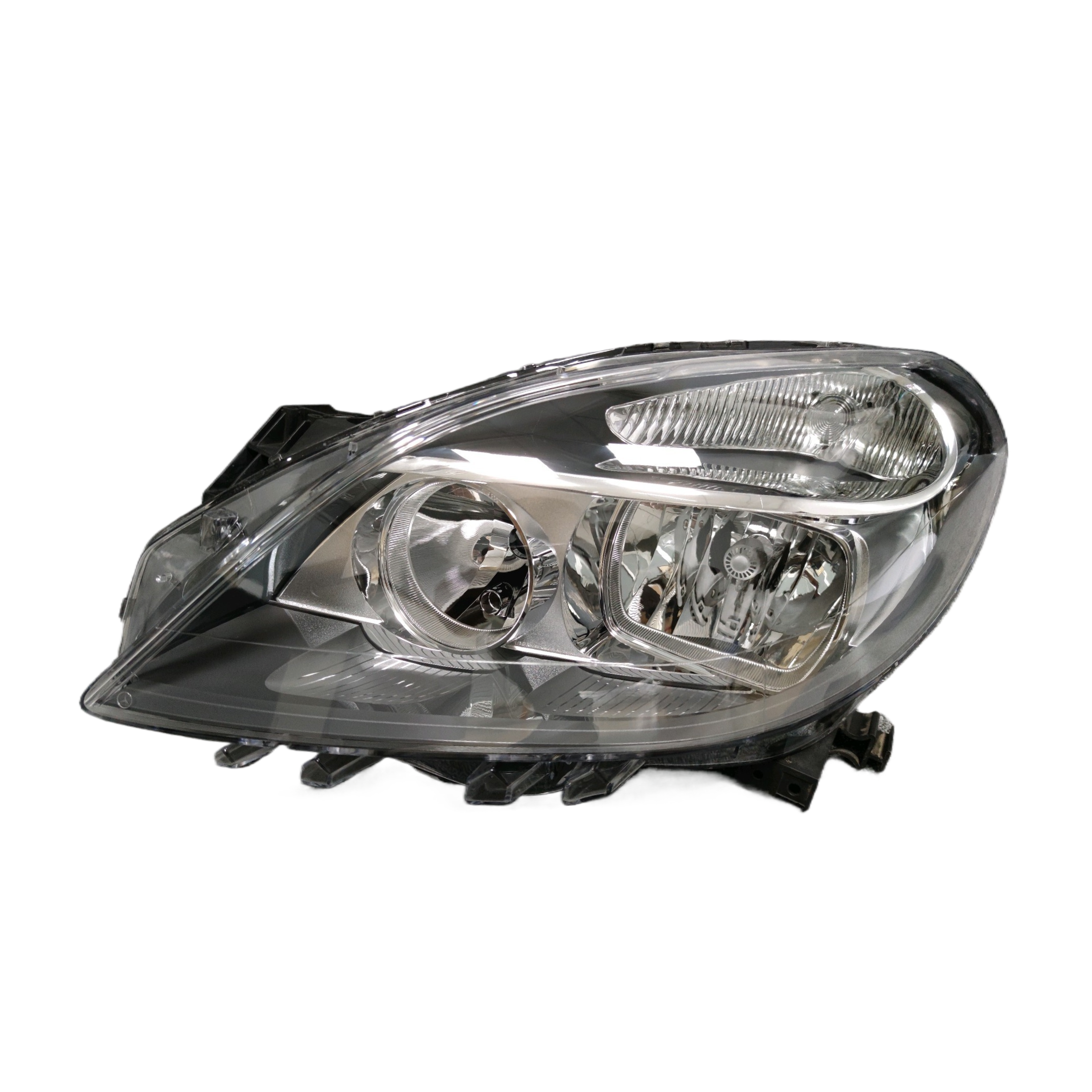 สีขาวอบอุ่น