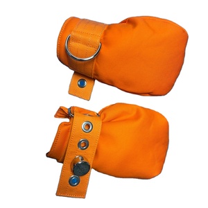 Guanti in Morbido Cotone con Chiusura Magnetica per Pazienti con Demenza, Prevenzione di Autoinfortuni e Strappo dei Tubi - Product Image 5