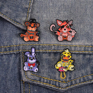 دبوس شعار جديد ومبتكر على شكل دب ستيتش المرعب، دبوس أنيق بتصميم شخصية كرتونية من لعبة Five Nights at Freddy's، هدية تذكارية مطلية بالمينا - Product Image 3