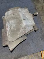 SUKU CADANG MOBIL BEKAS ASLI untuk Ferrari F430 360 LH Pelindung Panas Tangki Bahan Bakar OEM 208492
