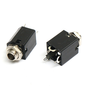 Cobre fino OEM Muestras gratis 3,5 Conector <span class=keywords><strong>XLR</strong></span> <span class=keywords><strong>Jack</strong></span> Componentes electrónicos de 3 pines Enchufe de enchufe Toma de audio de doble columna - Product Image 1