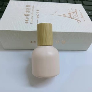 Vente en gros <span class=keywords><strong>de</strong></span> rouleau rechargeable coloré Camaron <span class=keywords><strong>de</strong></span> conception <span class=keywords><strong>de</strong></span> graisse <span class=keywords><strong>de</strong></span> 12ml sur la bouteille avec le chapeau en bambou <span class=keywords><strong>de</strong></span> rouleau en acier - Product Image 4