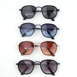 Gafas de Sol 2026, las Más Nuevas, para Hombre y Mujer, Redondas, de PC, Polarizadas, con Marco de Metal, Personalizadas, Económicas, con <span class=keywords><strong>Lentes</strong></span> de Cambio de Color, OEM, ODM - Product Image 3