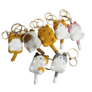 Porte-clés chat en laine douce de haute qualité au design anime, pendentif animal en peluche tricoté à la main, forme 3D en relief, portable - Product Image 1