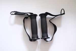 Attrezzatura Economica per <span class=keywords><strong>Pilates</strong></span> Reformer INIKO con Maniglie e Cinghie - Nylon/Plastica Nera - Product Image 2