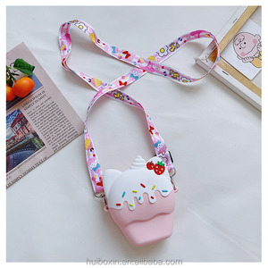 Silicone personnage de dessin animé bandoulière sac à bandoulière <span class=keywords><strong>portefeuille</strong></span> crème glacée sac à main porte-monnaie avec oreilles - Product Image 2