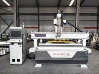 Machine de fraisage du bois multifonctionnelle et à haute efficacité CNC ATC 4 axes avec module de perçage