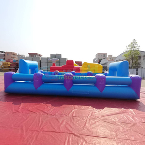 Campo de fútbol inflable de PVC duradero de grado comercial para fiestas interactivas. - Product Image 4