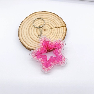 โปรโมชั่น 2 สี ของขวัญสั่งทำได้  จี้กระเป๋าสะพาย  ลูกปัดอะคริลิคใสทรงกลม  งานแฮนด์เมดน่ารัก  จี้รูปดาวกลวง  พวงกุญแจรถยนต์ - Product Image 5