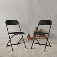 Chaise pliante en plastique noir moderne et simple, légère et portable, pour extérieur, stade et concert – Vente en gros usine